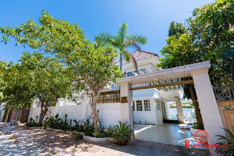villa Vũng Tàu gần biển bãi sau