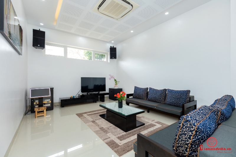 villa sát biển vũng tàu