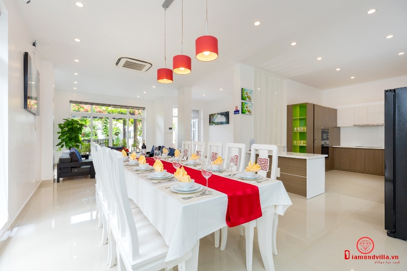 villa sát biển vũng tàu
