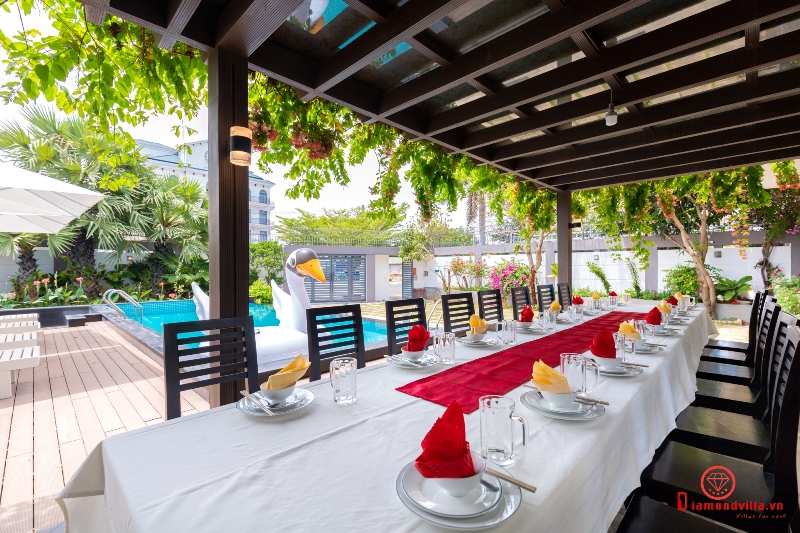 villa sát biển vũng tàu