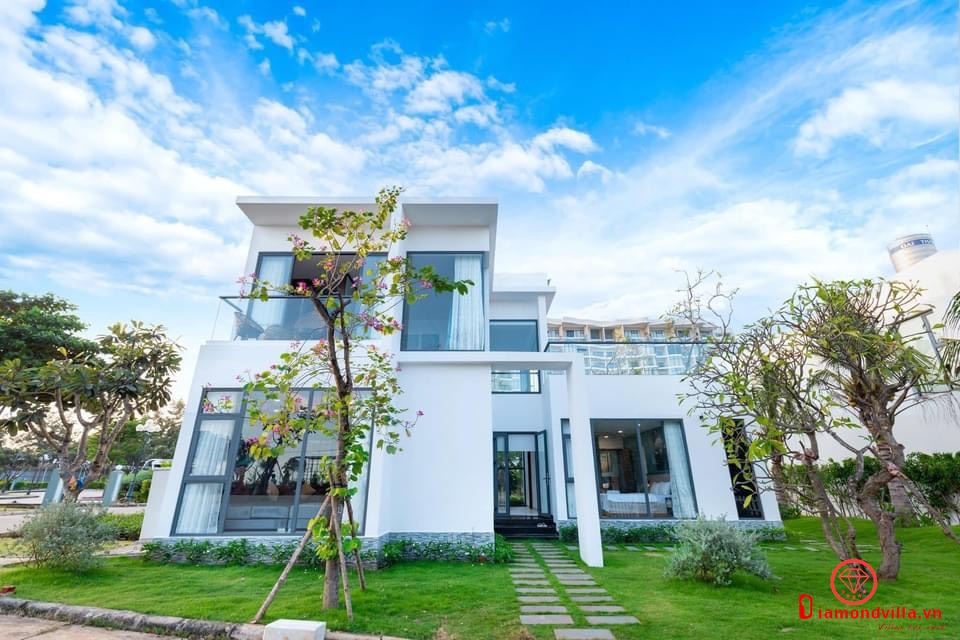 villa sát biển vũng tàu