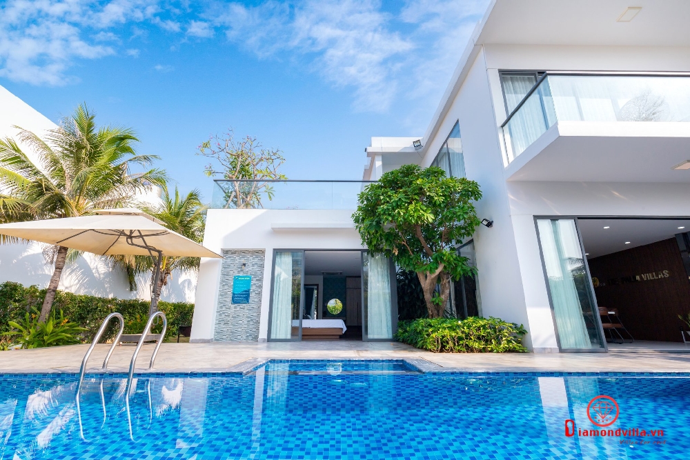 villa sát biển vũng tàu