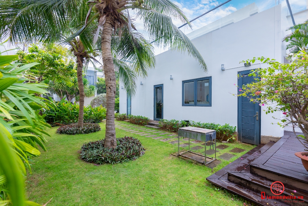 villa sát biển Vũng Tàu